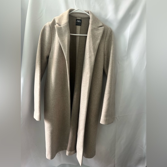 Wore once - Picture 3 of 4